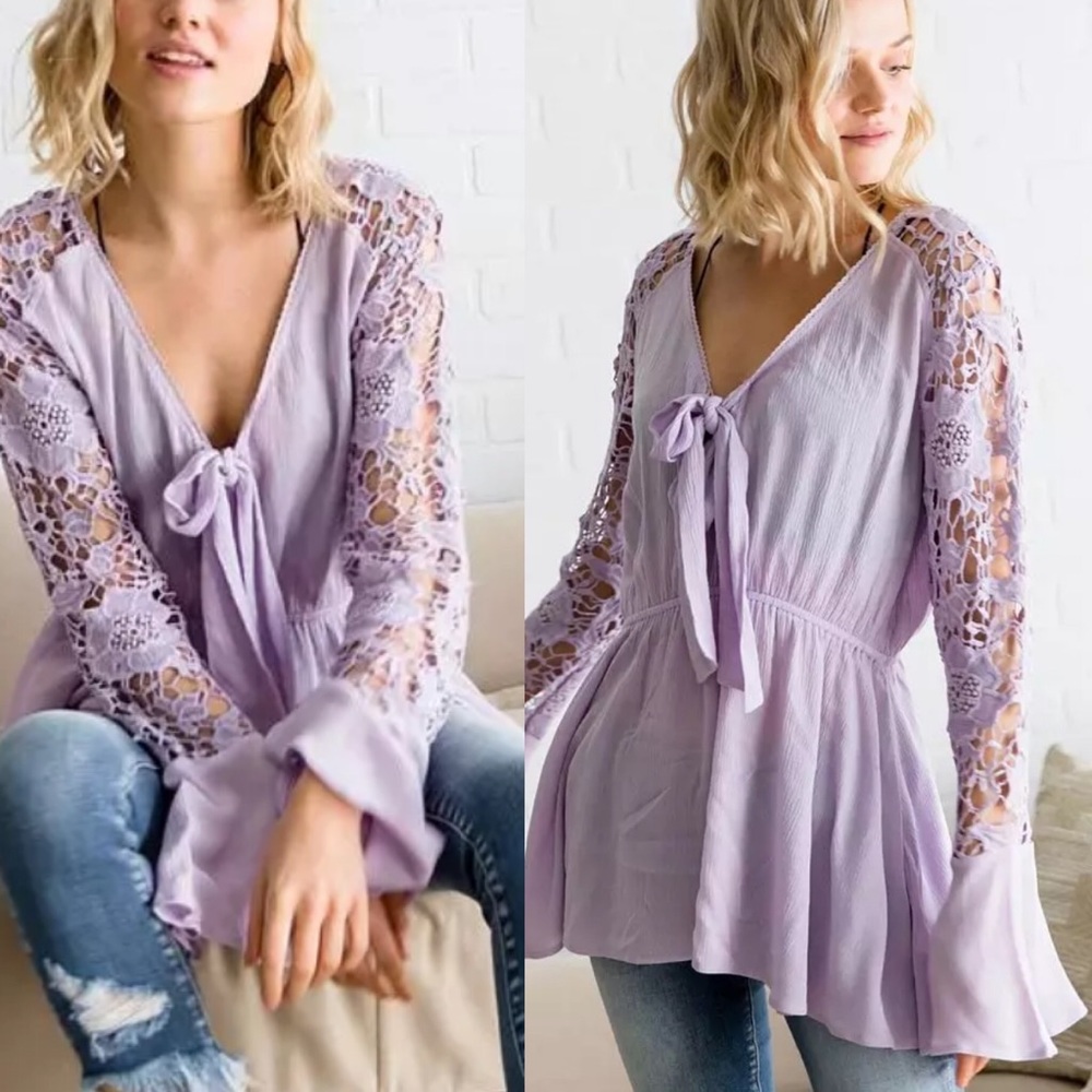 Buckle top
